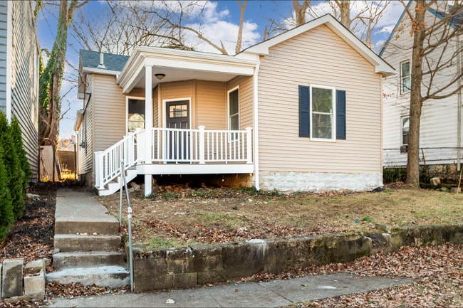 property at 4612 Ward St