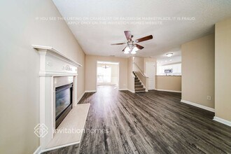 204 Revolutionary Dr in Hampton, GA - Building Photo - Building Photo