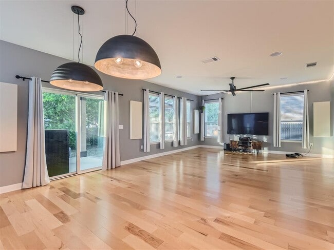 7601 Rio Pass in Austin, TX - Building Photo - Building Photo