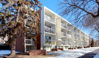 Centurion Apartments in Edmonton, AB - Building Photo
