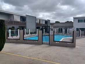 285 Moss St in Chula Vista, CA - Building Photo - Building Photo