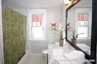 658 Massachusetts Ave in Boston, MA - Building Photo - Building Photo