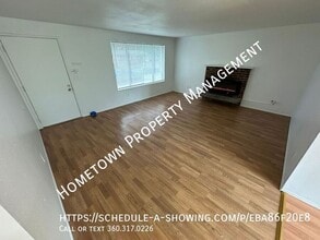 8806 Skokomish Wy NE in Olympia, WA - Building Photo - Building Photo