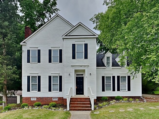 property at 180 Riverbirch Dr SE