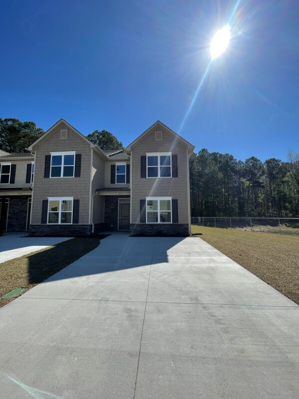 312 Glenellen Loop Rd in Midway Park, NC - Building Photo - Building Photo
