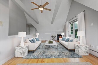 11 Thomas Pk in Boston, MA - Building Photo - Building Photo