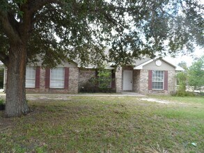 1194 Fort Smith Blvd in Deltona, FL - Building Photo - Building Photo