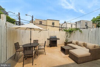 1811 Titan St in Philadelphia, PA - Building Photo - Building Photo