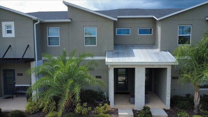 1092 Leader St in Davenport, FL - Building Photo