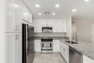 10965 E Hope Dr in Scottsdale, AZ - Building Photo - Building Photo