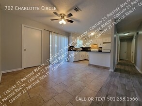 702 Charlotte Cir in Jacksonville, AR - Building Photo - Building Photo