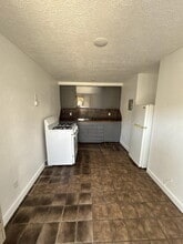 22 E Main St in Merced, CA - Building Photo - Building Photo