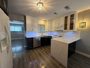 829 S Monroe St in Hinsdale, IL - Building Photo - Building Photo