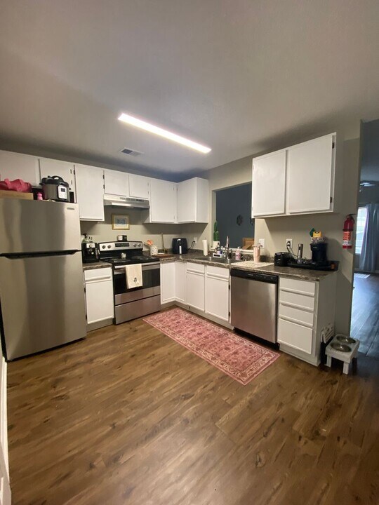 107 Cameron Ct in Athens, GA - Building Photo