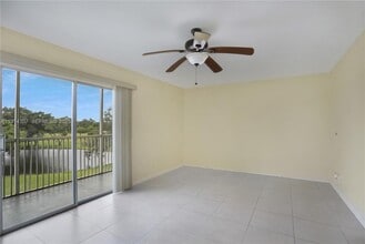 13250 SW 4th Ct in Pembroke Pines, FL - Foto de edificio - Building Photo
