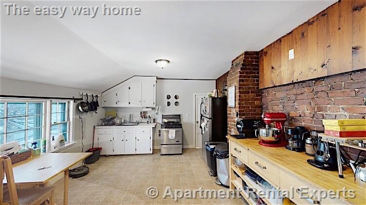 58 Atherton St in Somerville, MA - Building Photo