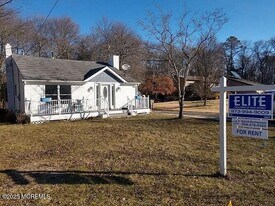 105 Butler Blvd in Berkeley Township, NJ - Building Photo