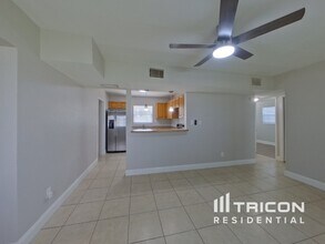5151 Flamingo Dr N in St. Petersburg, FL - Building Photo - Building Photo