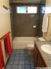 542 Maluniu Ave in Kailua, HI - Building Photo - Building Photo