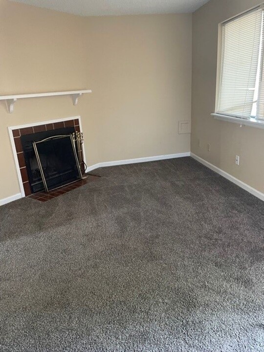 3460 Colorado B-4 in Boulder, CO - Building Photo