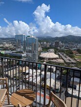 987 Queen St-Unit -2916 in Honolulu, HI - Building Photo - Building Photo