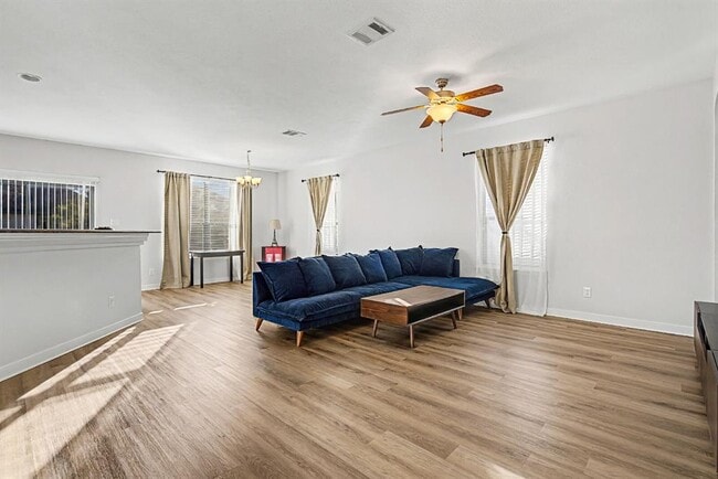 817 Oatmeal Drive in Pflugerville, TX - Building Photo - Building Photo