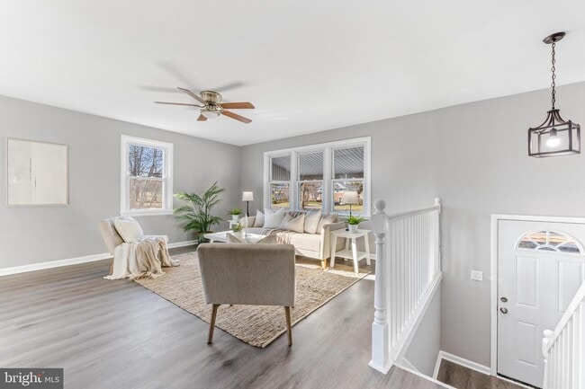 713 Biddle Rd in Glen Burnie, MD - Foto de edificio - Building Photo