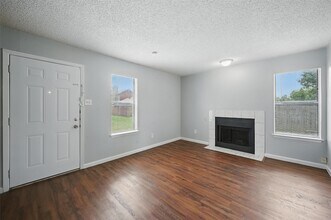 3048 Tudor Ln in Irving, TX - Building Photo - Building Photo