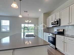 1264 Heavenly Dr in St. Cloud, FL - Building Photo - Building Photo