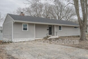 7300 E 86th St in Kansas City, MO - Building Photo