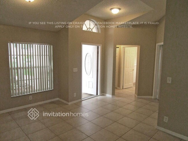7620 NW 47th Ave in Pompano Beach, FL - Building Photo - Building Photo
