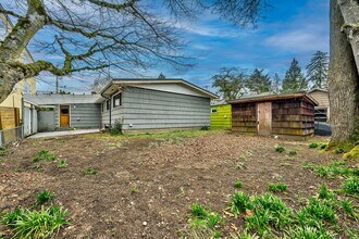 9207 12th Ave NE in Seattle, WA - Building Photo - Building Photo