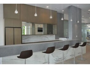 551 NE 39th St in Miami, FL - Building Photo - Building Photo