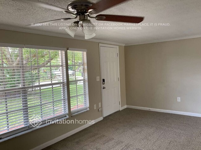 3824 Sail Dr in New Port Richey, FL - Foto de edificio - Building Photo