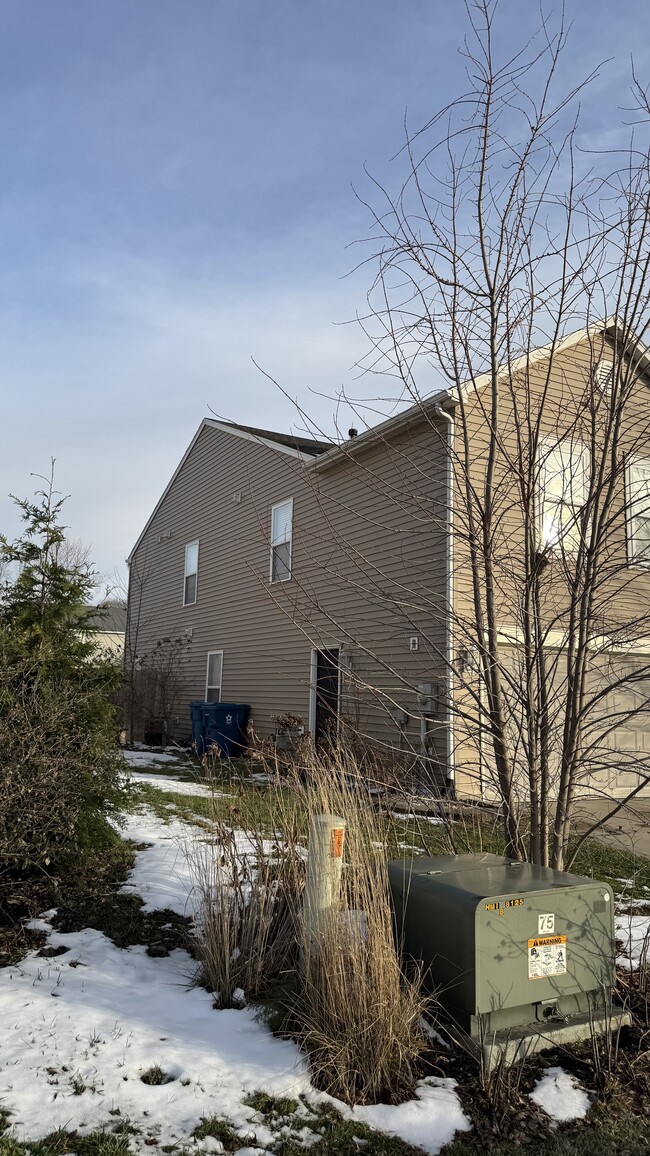 1231 Maple Trace Way in Sheridan, IN - Building Photo - Building Photo