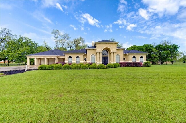 4011 Westerdale Dr in Fulshear, TX - Building Photo - Building Photo