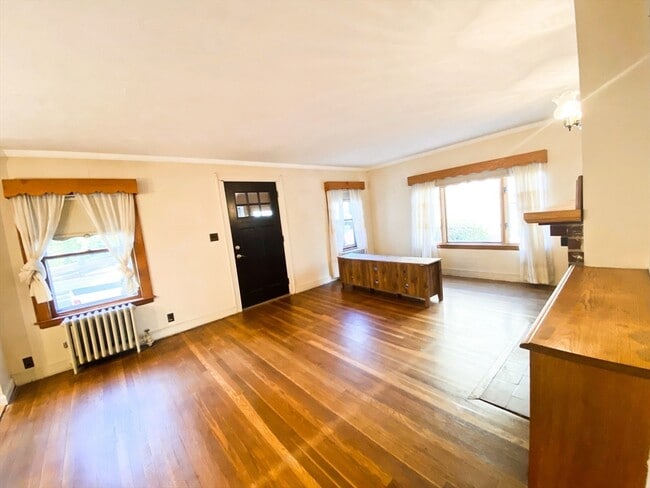 143 Shore Dr in Somerville, MA - Building Photo - Building Photo