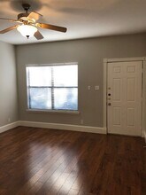 106 E 30th, Unit 102 in Austin, TX - Building Photo - Building Photo