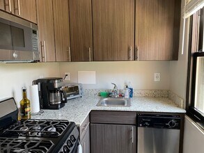 1202 S Washington St in Alexandria, VA - Building Photo - Building Photo