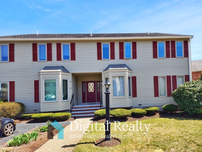 41 Union Sq, Unit 41