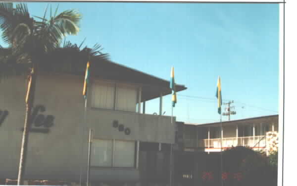 Rickey Apartments in Long Beach, CA - Building Photo