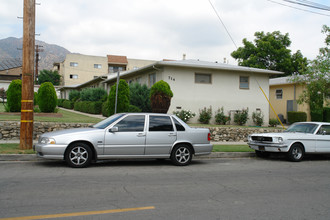 714 S 6th St in Burbank, CA - Building Photo - Building Photo