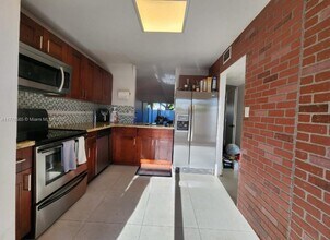3000 NW 5th Terrace in Pompano Beach, FL - Building Photo - Building Photo