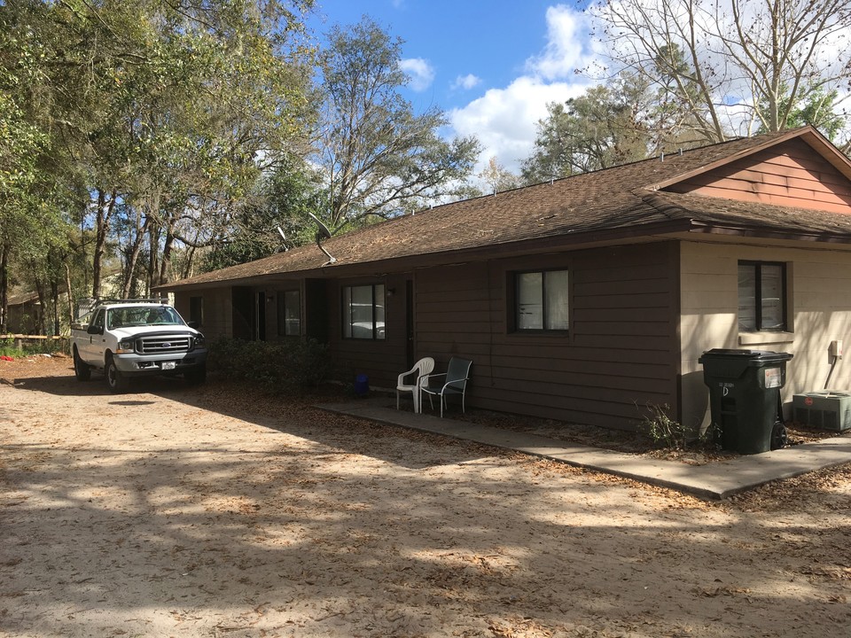 3721 NE 41st St in Ocala, FL - Building Photo