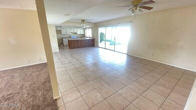 10019 N 48th Dr in Glendale, AZ - Building Photo - Building Photo