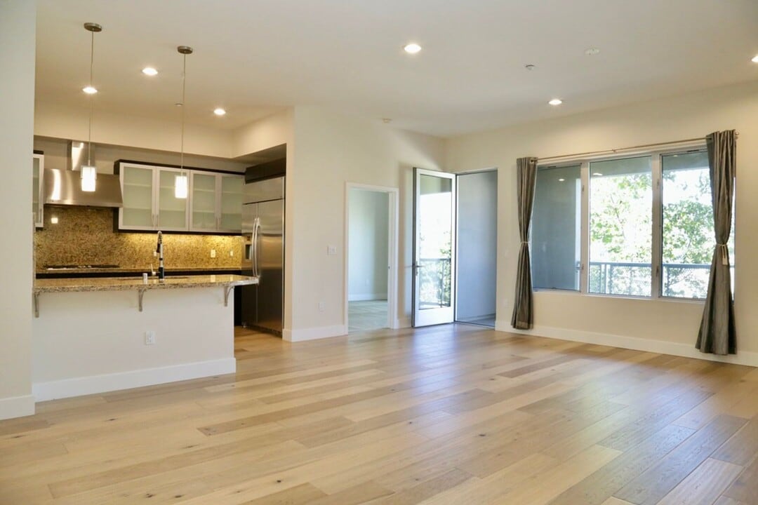 21 Gramercy in Irvine, CA - Building Photo