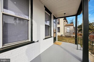 606 Vernon St in Media, PA - Building Photo