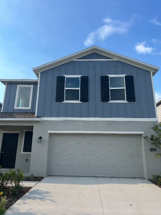 3423 Howell Dr in Lake Wales, FL - Building Photo