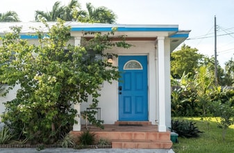 2513 Staples Ave, Unit B in Key West, FL - Building Photo - Building Photo