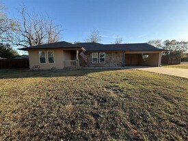 2701 Aileen Blvd in Greenville, TX - Building Photo